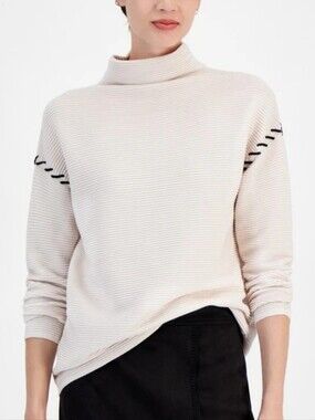 NWT Elie Tahari Women's Whipstitch Sweater